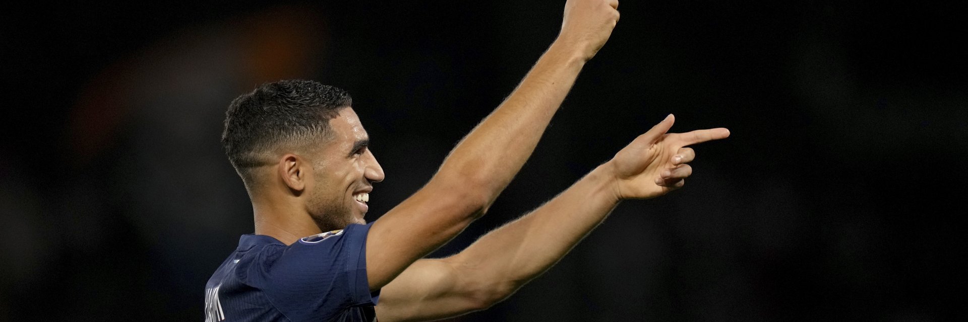 ПСЖ се забавлява без Мбапе, вкара 10 гола за два кръга