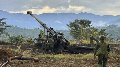 Китай изпрати военни патрули по въздух и суша на границата с Мианма