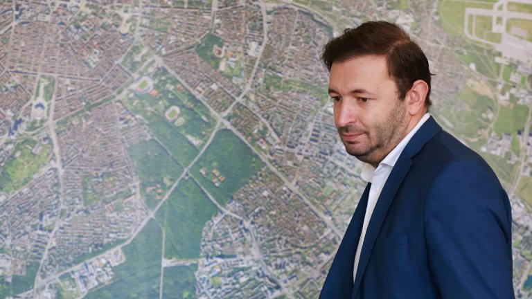 Повдигнаха обвинения за участие в ОПГ, корупция и подкуп на Никола Барбутов и още трима 