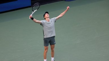 Безкомпромисен Синер удължи американската мъка и спечели US Open