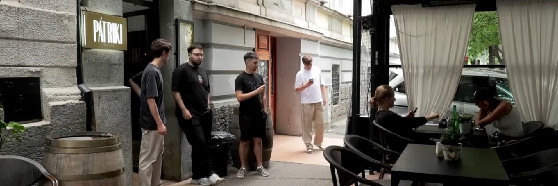 "Мини Русия" се появи в Сърбия, хиляди руснаци бягат там заради войната (видео)