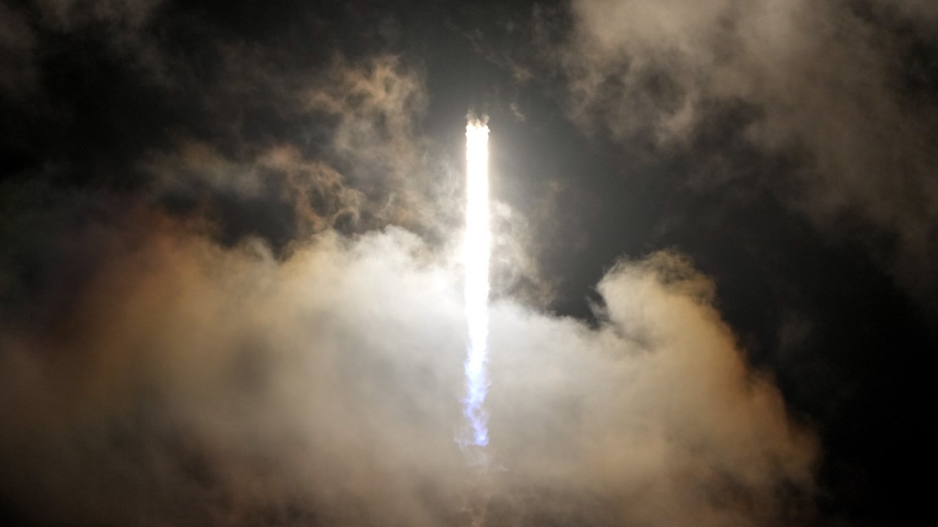 Първа крачка към китайския "Falcon 9": LandSpace с ключов тест