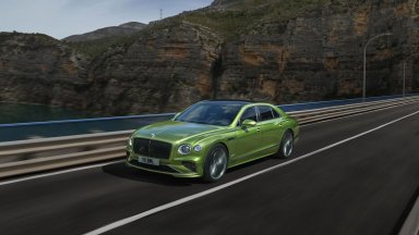 Новото Bentley Flying Spur получи хибридна система вместо двигателя W12