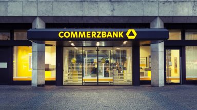 Германия продаде дял от Commerzbank на UniCredit