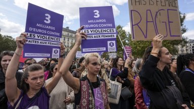 Масови протести във Франция заради в подкрепа на жертва на масови изнасилвания, организирани от съпруга й