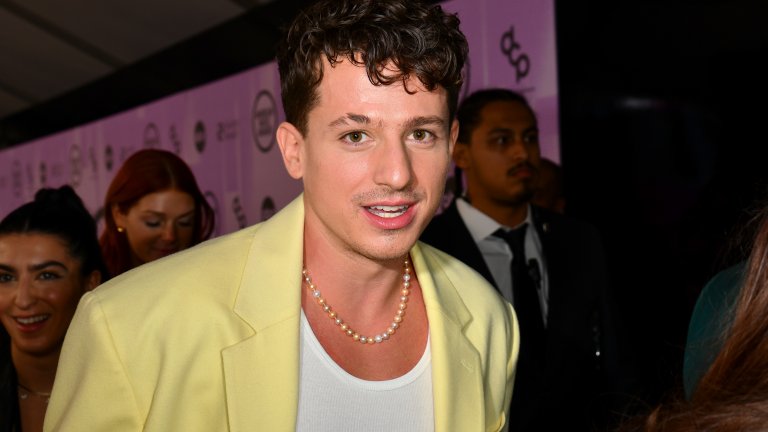 Чарли Пут стана татко на момченце 