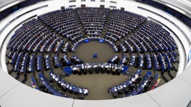 Европарламентът прие доклада за РСМ, но с "българските поправки"