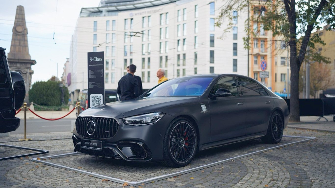 Mercedes-AMG 63 E Performance 