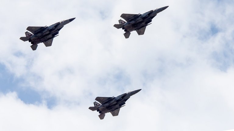 САЩ признаха за три свалени изтребителя F-15