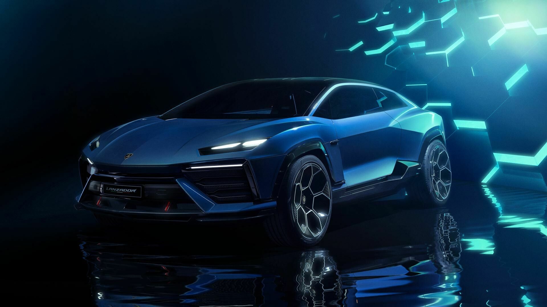 Lamborghini готви нов модел, който няма да е SUV