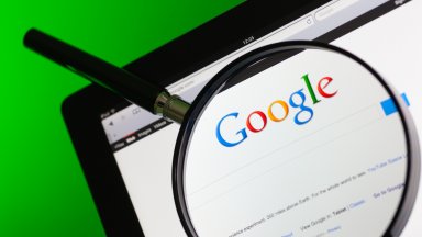 Google с бъг в полза на Камала Харис, според компанията това засяга "много малко хора" 