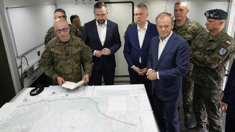 Полша: Украйна няма да влезе в ЕС с Бандера. Москва: Дайте на Зеленски "ордена на Юда"