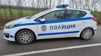 Полицията разследва смъртта на възрастен мъж чието безжизнено тяло е