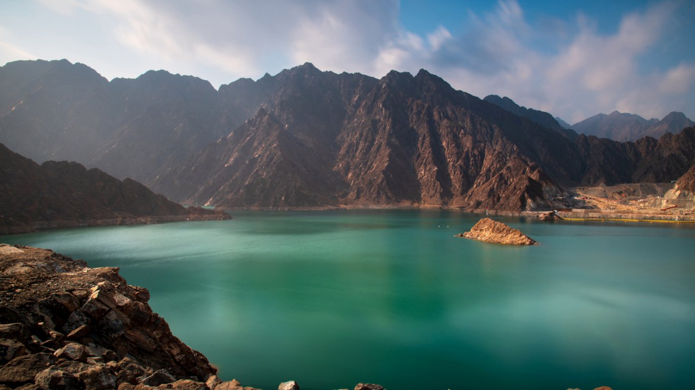 Дубай: Пътешествие до неподозираната красота на Хата