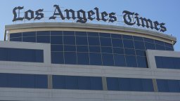 Главната редакторка на Los Angeles Times напусна заради отказ на медията да застане зад Харис