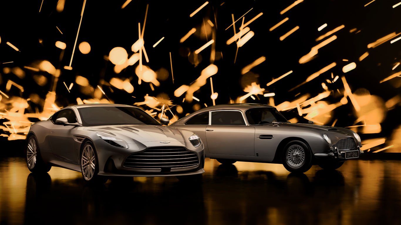 Aston Martin пусна лимитирано издание на DB12 Goldfinger в чест на DB5