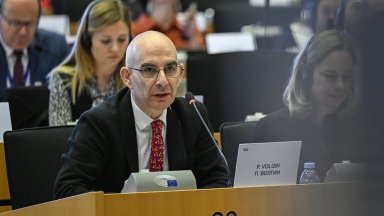 Евродепутатът Петър Волгин спечели делото което заведоха срещу него с