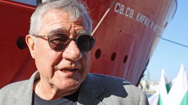 Проф. Пимпирев: Антарктида е континент-лакмус, от който зависи климатът на цялата планета