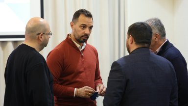 Продължаваме промяната призова управляващото мнозинство и министъра на здравеопазването доц