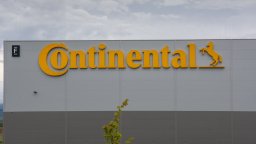 Continental отново понижи прогнозата за продажбите си