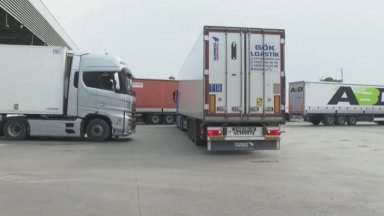 Транспортният бранш предупреди за риск от фалити и по-скъпи храни заради горивата