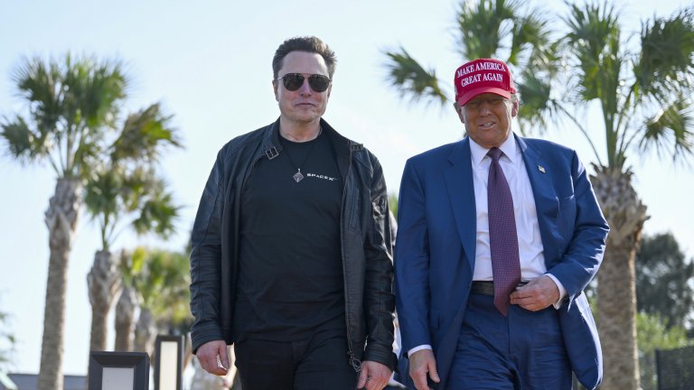 Тръмп е купил акции на SpaceX две седмици след излизането им на борсата