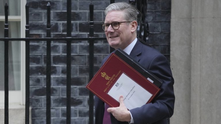 Стармър побеснял, защото бил държан "на тъмно" за скандалния дипломат Питър Манделсън