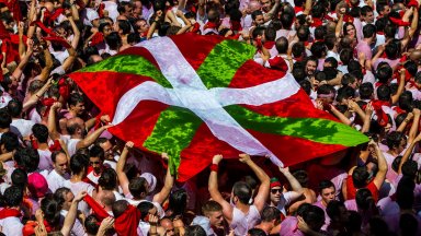 Футболен компас за уикенда: Криптонитът на Пеп и 50 години от Дербито на свободата