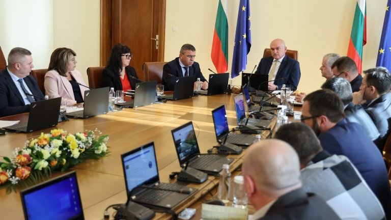 Главчев нареди готовност за реорганизация по границата при решение за Шенген