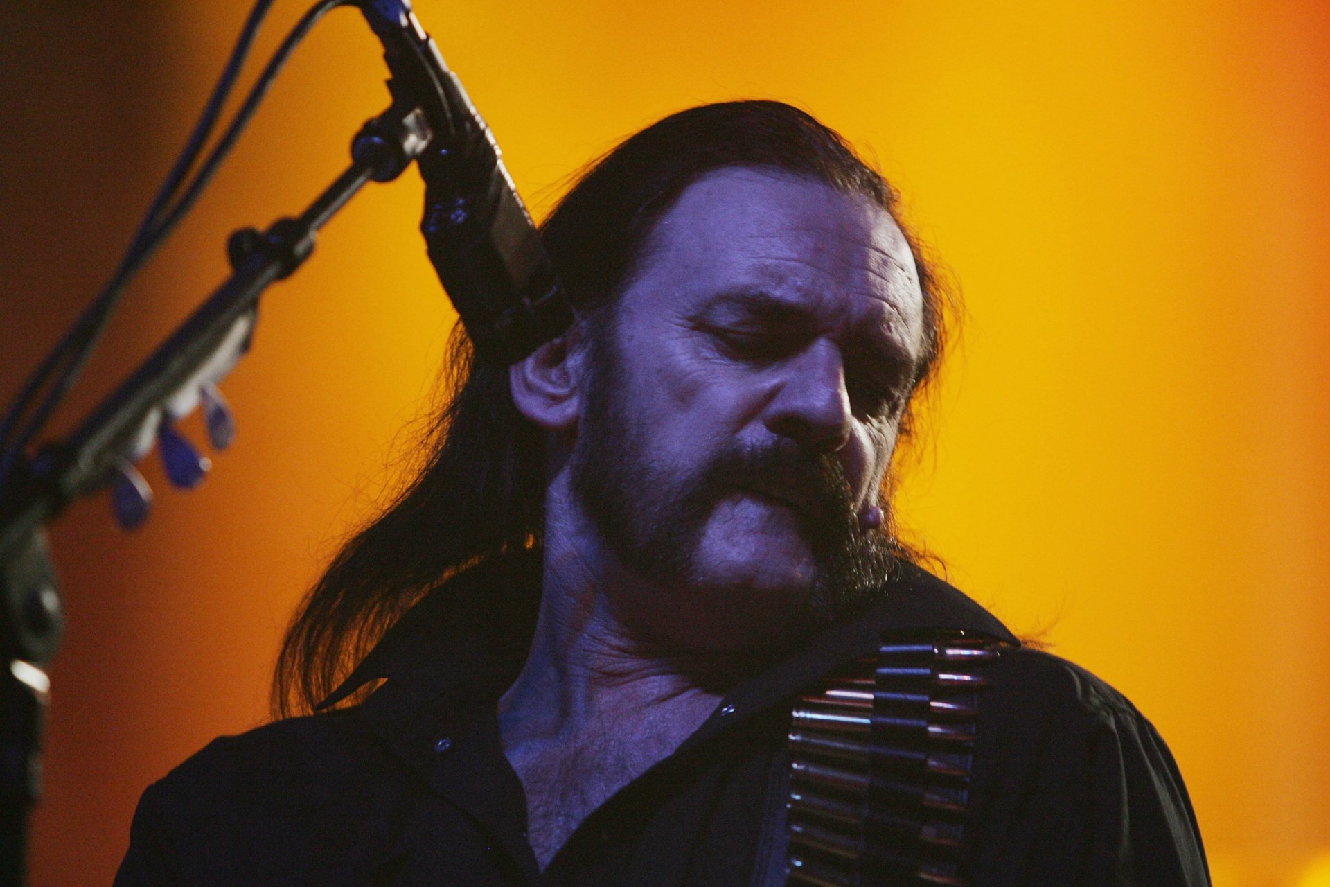 Прахът на Леми Килмистър от Motörhead ще бъде разпръснат в популярен стриптийз бар
