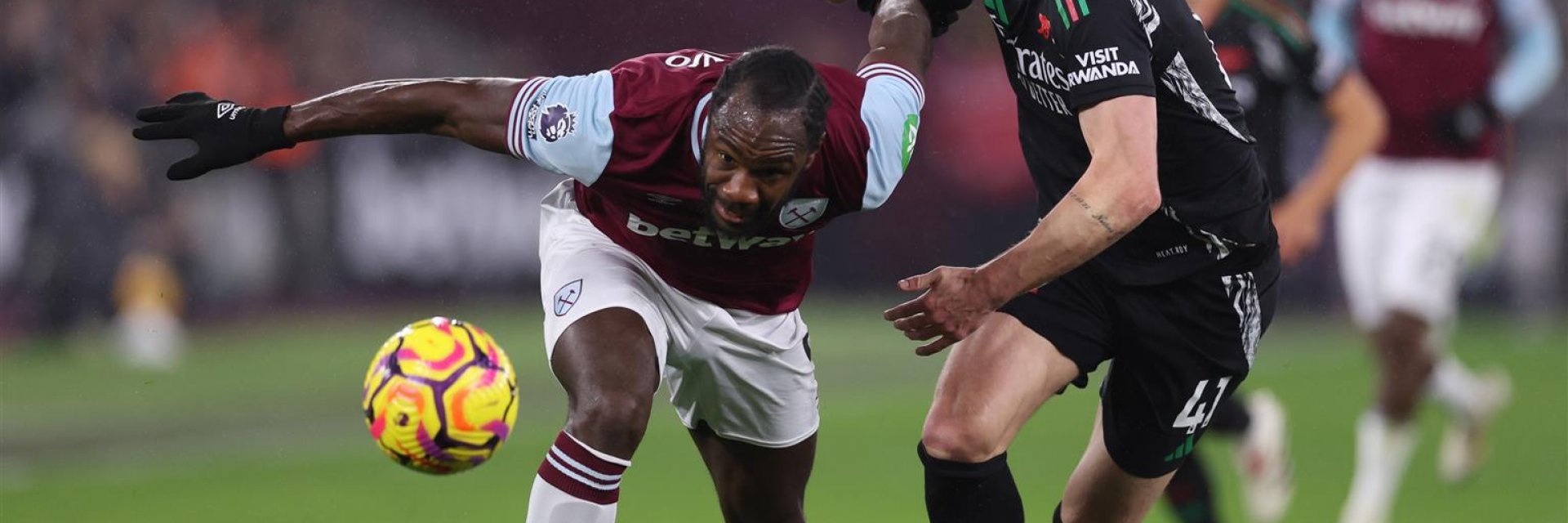 Фиеста по лондонски: Уест Хем и Арсенал си вкараха 7 за едно полувреме