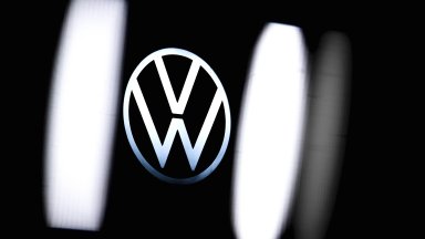 Volkswagen реже още 50 000 работни места в най-мащабното преструктуриране в историята си