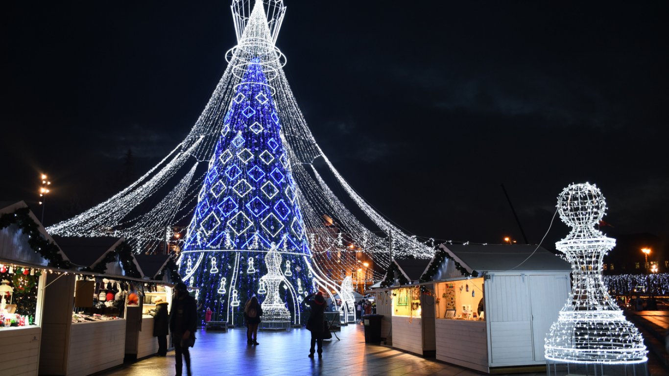 Вилнюс: Коледната столица на Европа за 2025 г., която пази истинския празничен дух