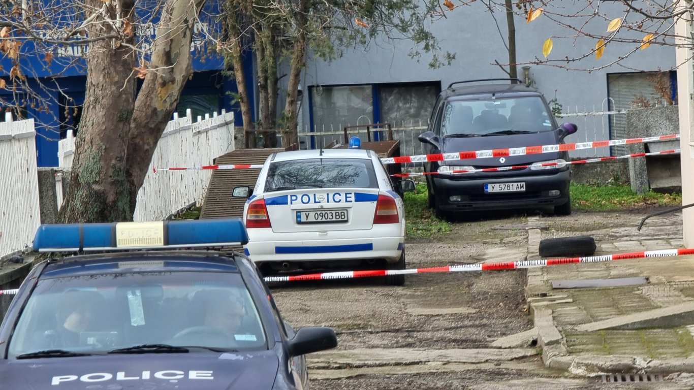 Санитарка откри граната в двора на РЗИ в Ямбол