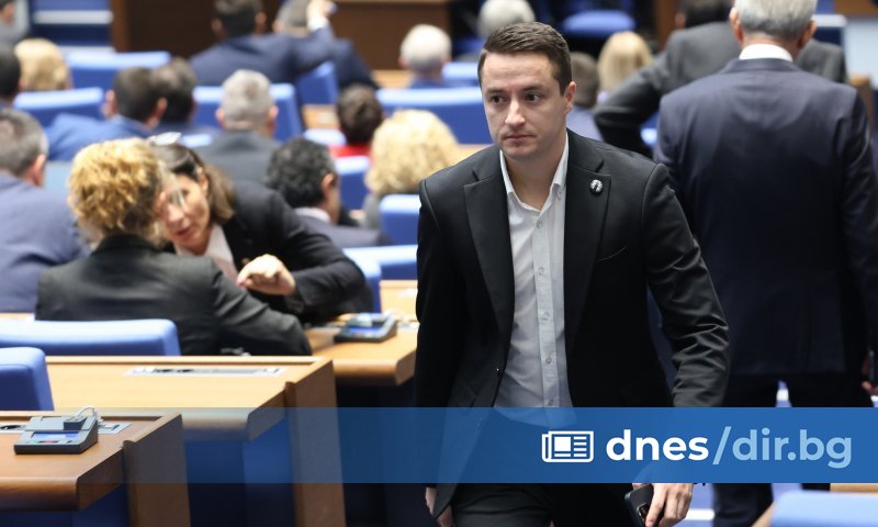 Обява за среща на ДСБ Бургас във Фейсбук понесе слуха,