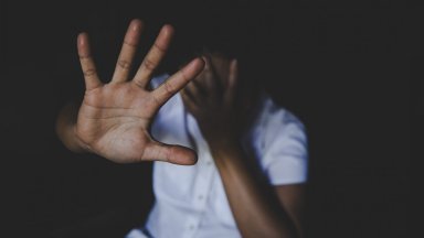 Виж още Малолетен седна зад волана на джип във Враца