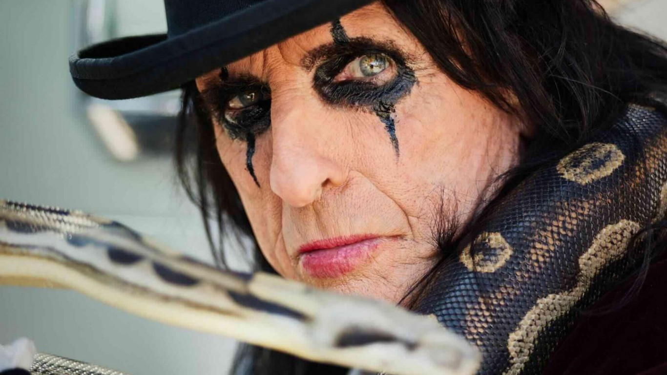 Alice Cooper е третият хедлайнер на Midalidare Rock In The Wine Valley