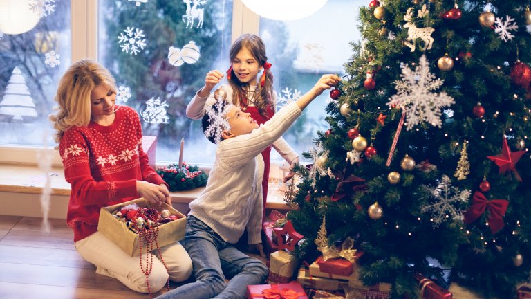 Как да откриете перфектната изкуствена коледна елха?