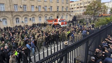 Стрелба в парламента на Абхазия, загина депутат, друг е ранен