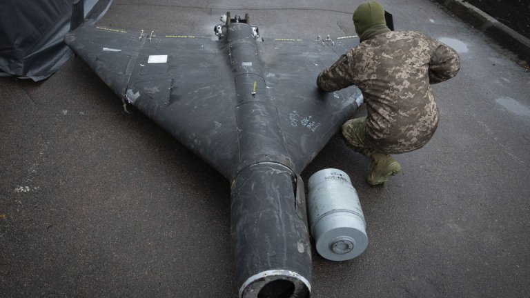 Украйна заяви, че е поразила склад за дронове "Шахед" в руската Орловска област