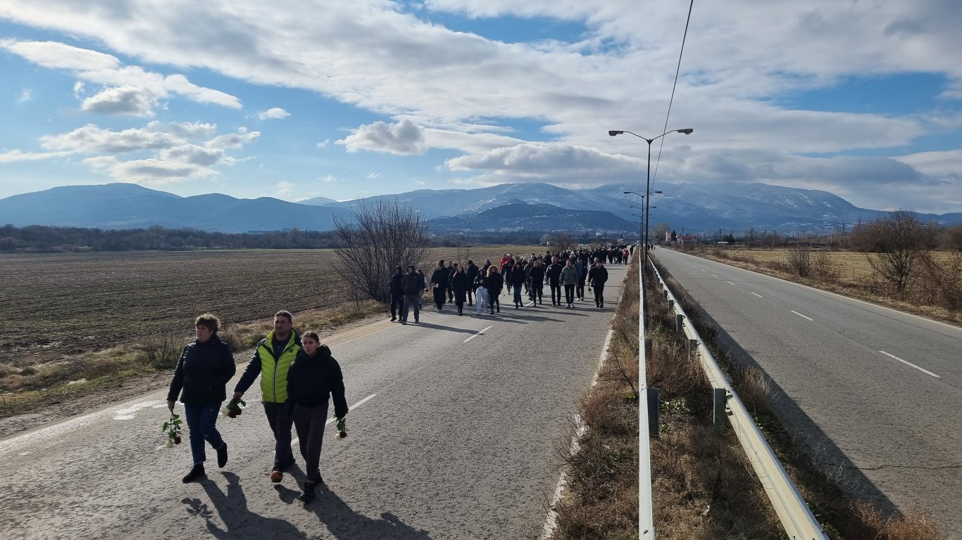 Домашен арест за собственика на конете от катастрофата, погубила 18-годишно момиче