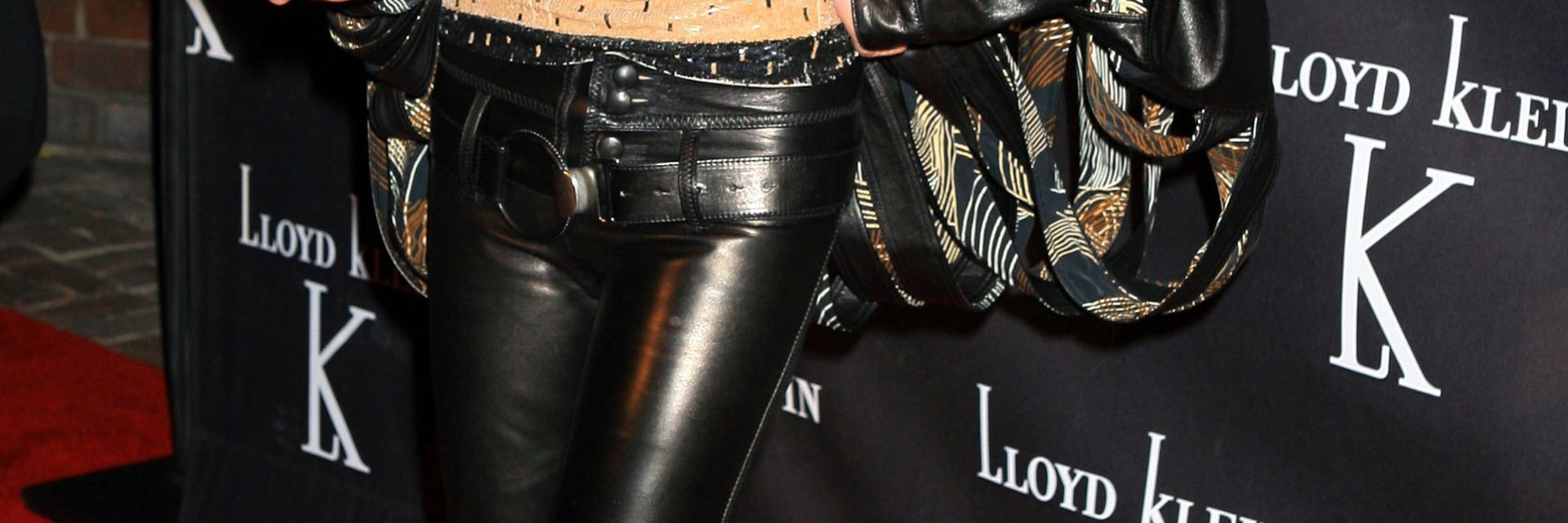 Почина "жената котка" Джоселин Уилденщайн