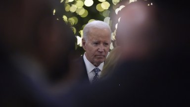 Книгата още не е излязла на пазара а вече разтърси