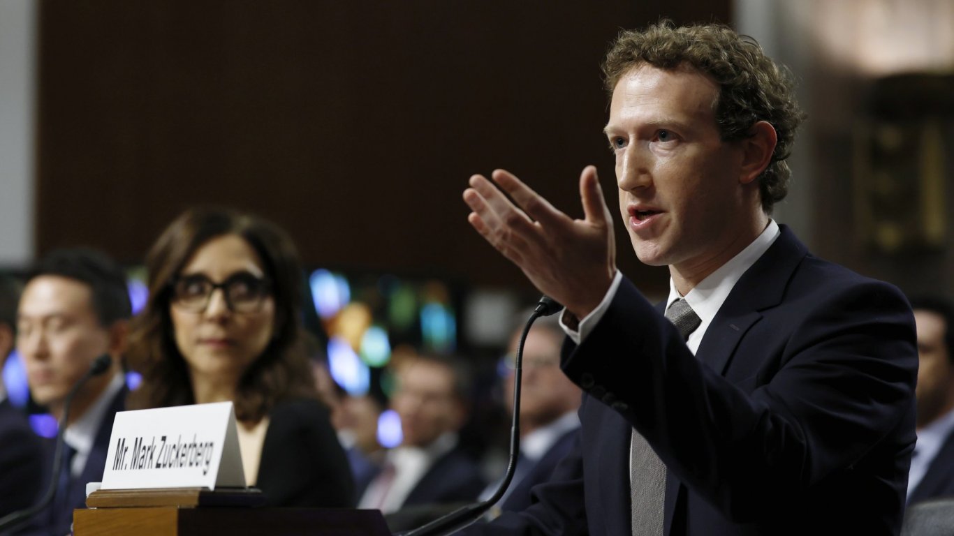 Марк Зукърбърг залага на бъдеще, доминирано от изкуствен интелект