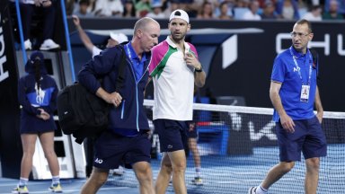 Контузията на Григор му позволи да играе само един сет на Australian Open