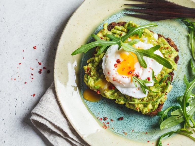 Силата на интернет: Как авокадо тостът превзе света