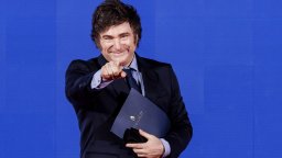 "Фолклендите са аржентински", заяви Милей, като обеща санкции