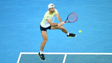 Съперникът на Григор на Australian Open ще играе финал в Аделаида