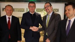 "Провокативна реч" и "позорна измама": Изказване Мицкоски в САЩ за македонския въпрос разгневи Гърция