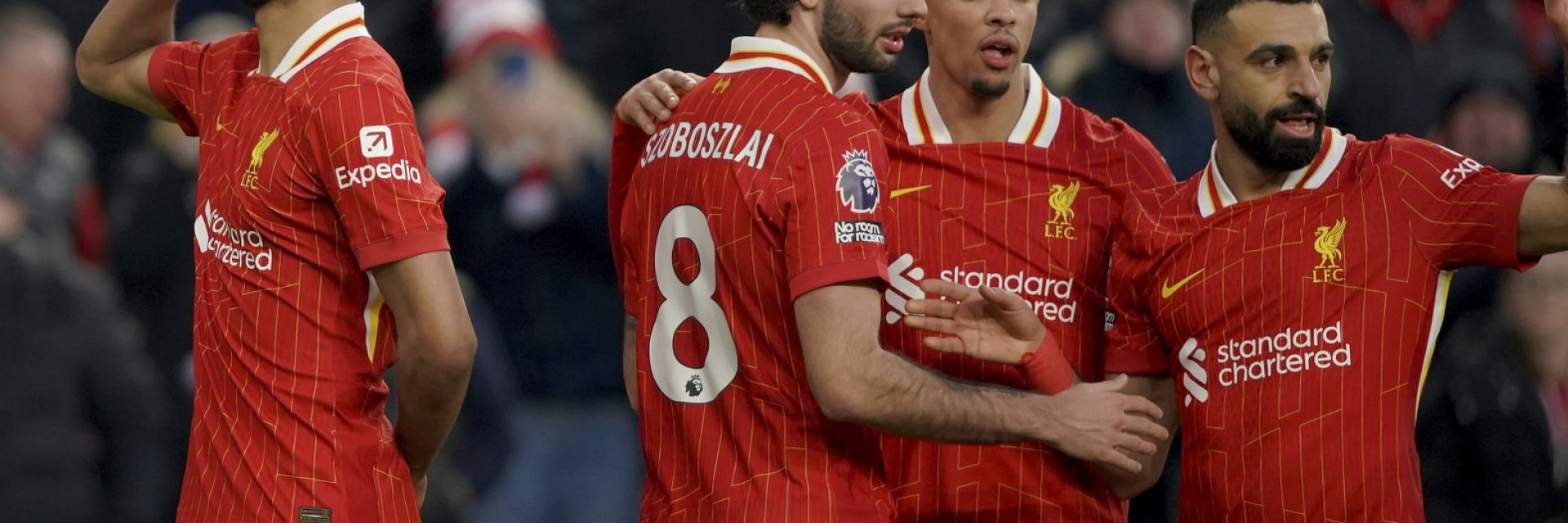 Ливърпул громи по пътя към титлата и сякаш остана с един конкурент